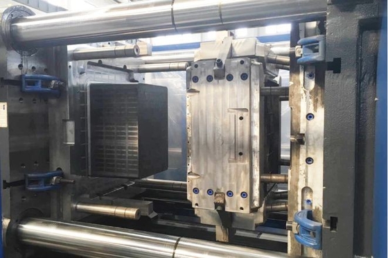 250 T Small Plastic Injection Molding Machine Tie Bar Structure Design