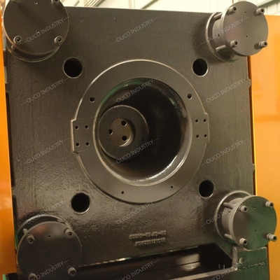 OUCO 1700T Bucket Plastic Injection Molding Machine With Strong Clamping Force