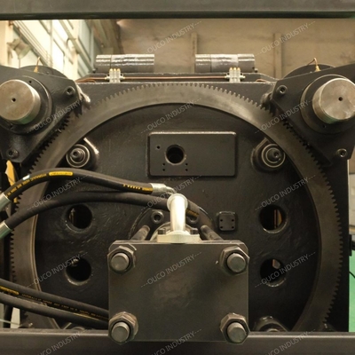 High Speed SGS Servo Motor Injection Molding Machine Standard Electrical