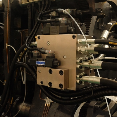 68T Servo Motor Injection Molding Machine Blue Making Plastic Cup High Precision High Output