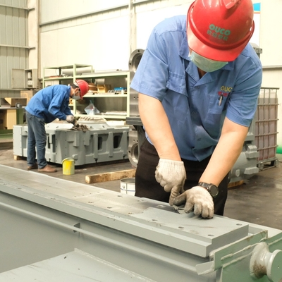 Stable Durable OUCO 650T Injection Molding Machine For Production Of Plastic Chairs