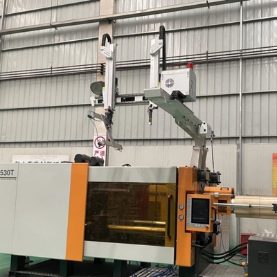 OUCO 800T High Accuracy Hydraulic Servo Snack Shops Plastic Dining Chairs With Backrests Injection Molding Machine